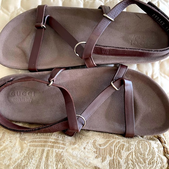 Gucci men’s leather sandals  sizes 11 main image 9